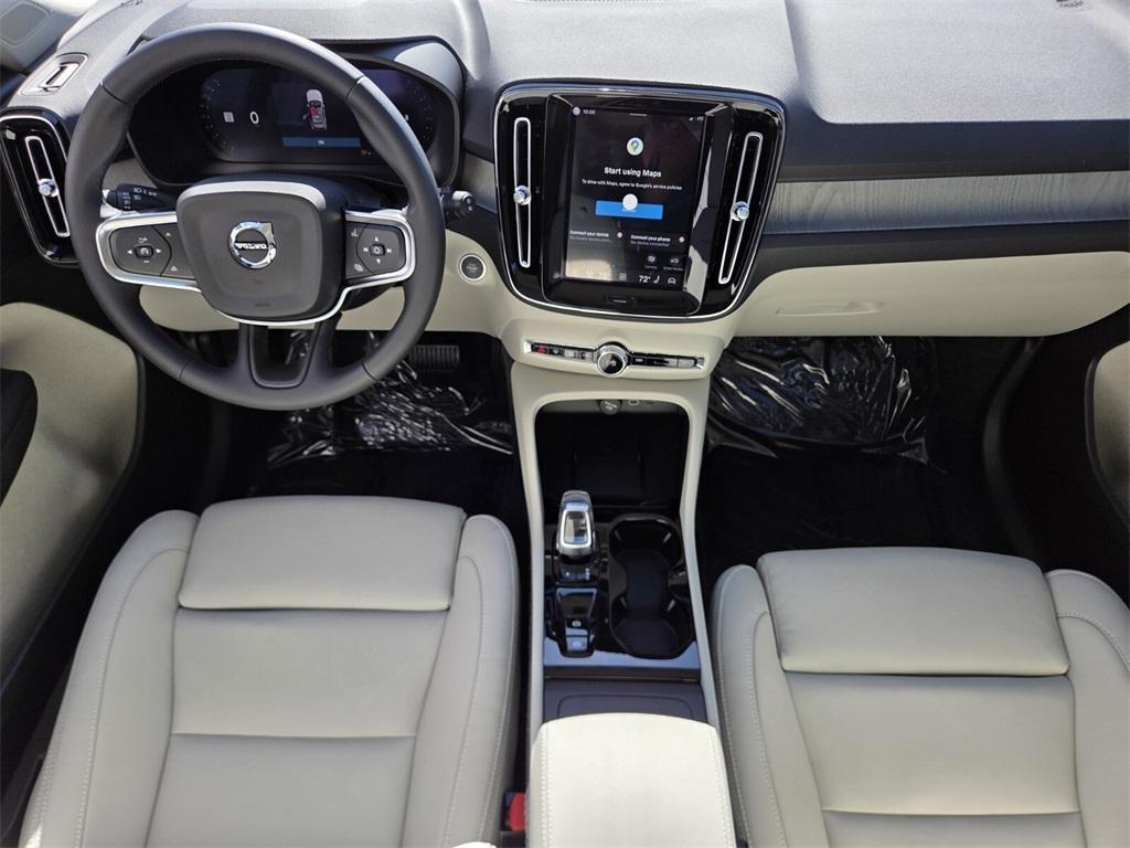 new 2026 Volvo XC40 car, priced at $51,975