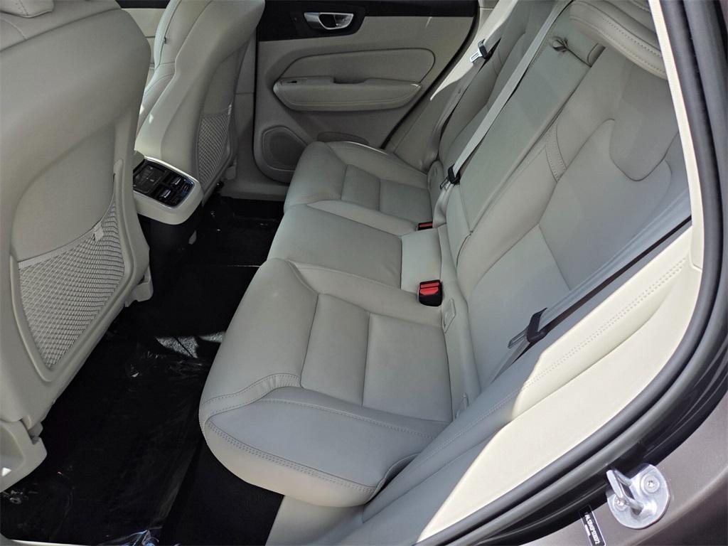 used 2023 Volvo XC60 car, priced at $43,984