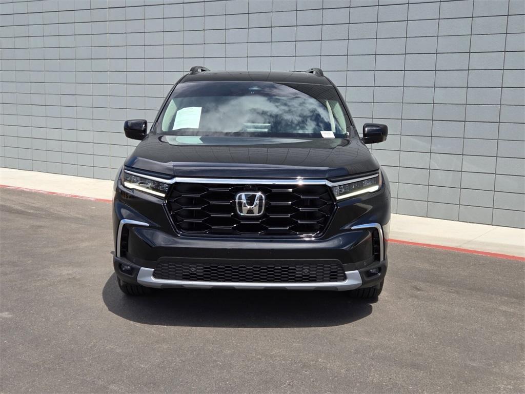 used 2025 Honda Pilot car, priced at $49,884