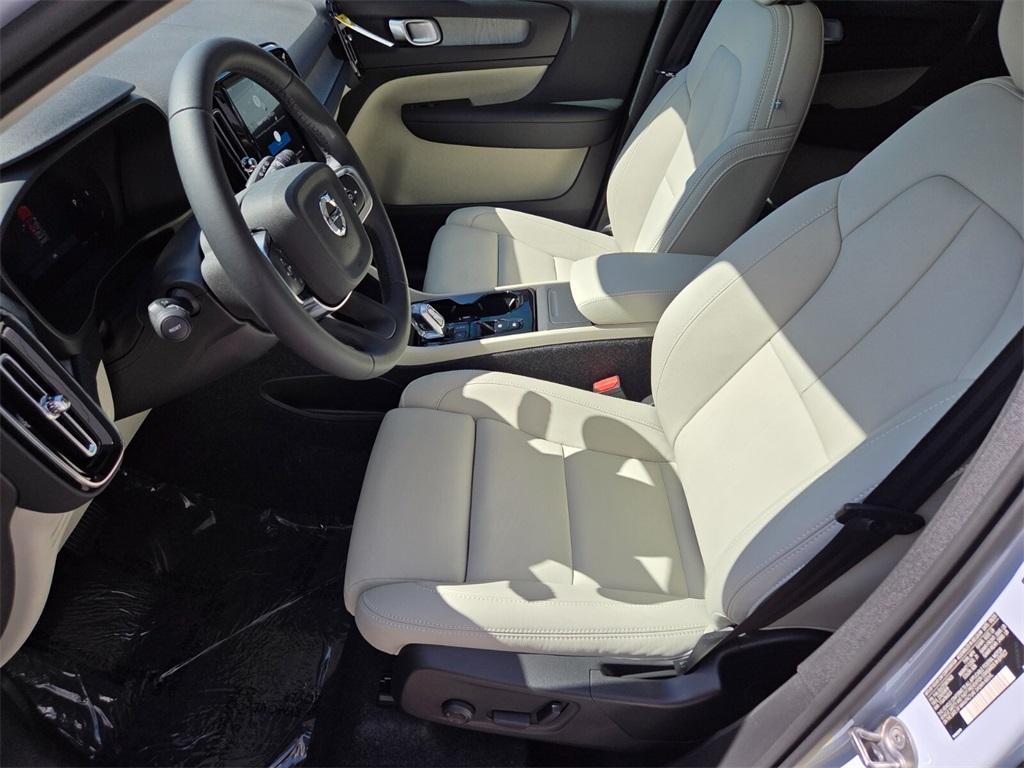 new 2026 Volvo XC40 car, priced at $48,150