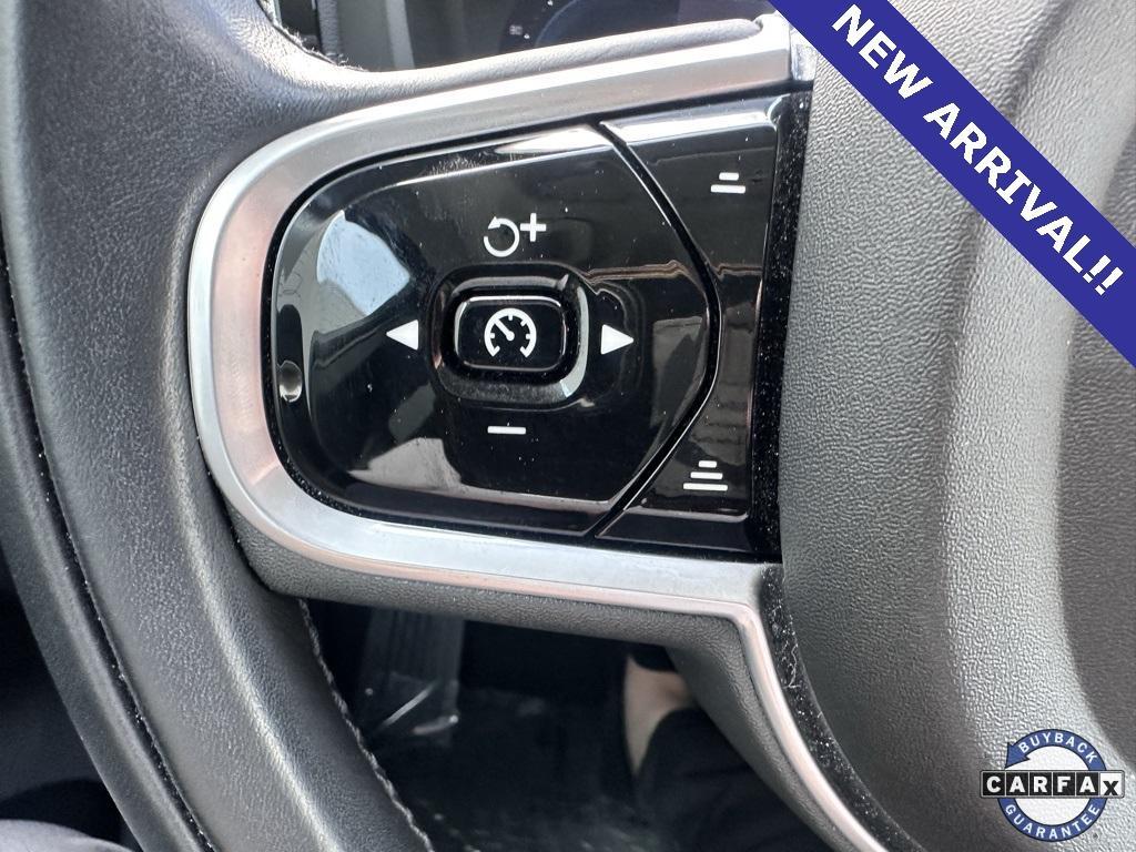 used 2022 Volvo XC60 car, priced at $39,336