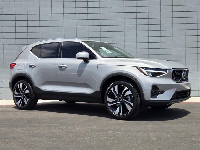 new 2024 Volvo XC40 car, priced at $49,020