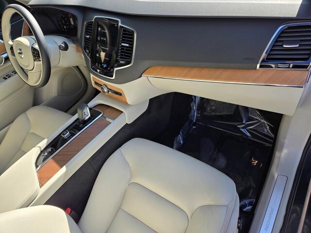used 2022 Volvo XC90 Recharge Plug-In Hybrid car, priced at $45,945