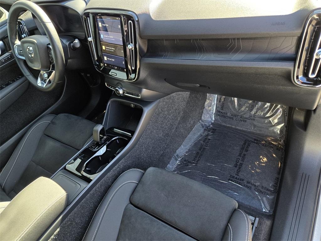 used 2023 Volvo C40 Recharge Pure Electric car, priced at $40,655