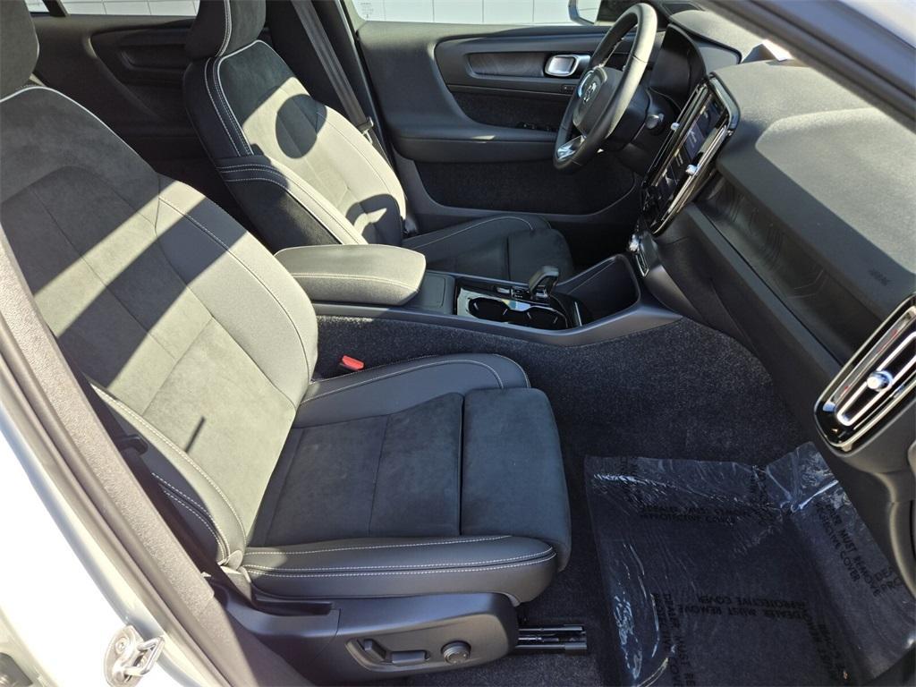 used 2023 Volvo C40 Recharge Pure Electric car, priced at $40,655