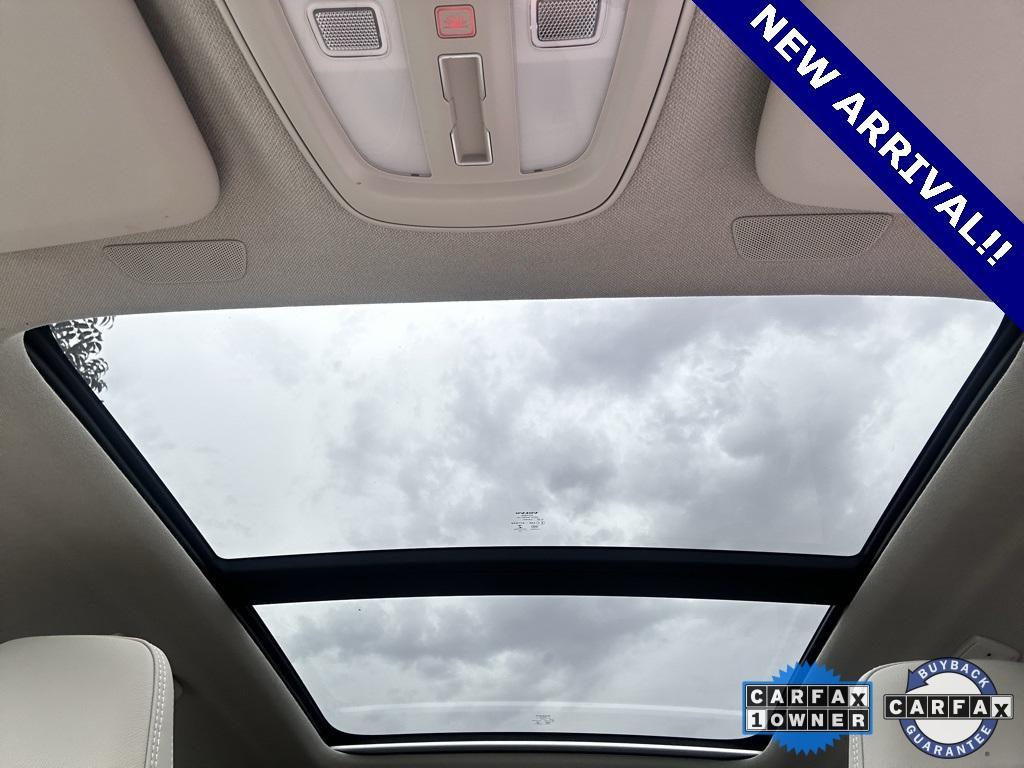 used 2023 Volvo XC40 car, priced at $31,597