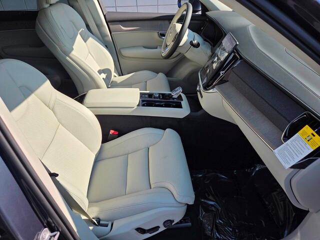 new 2026 Volvo XC90 car, priced at $82,625