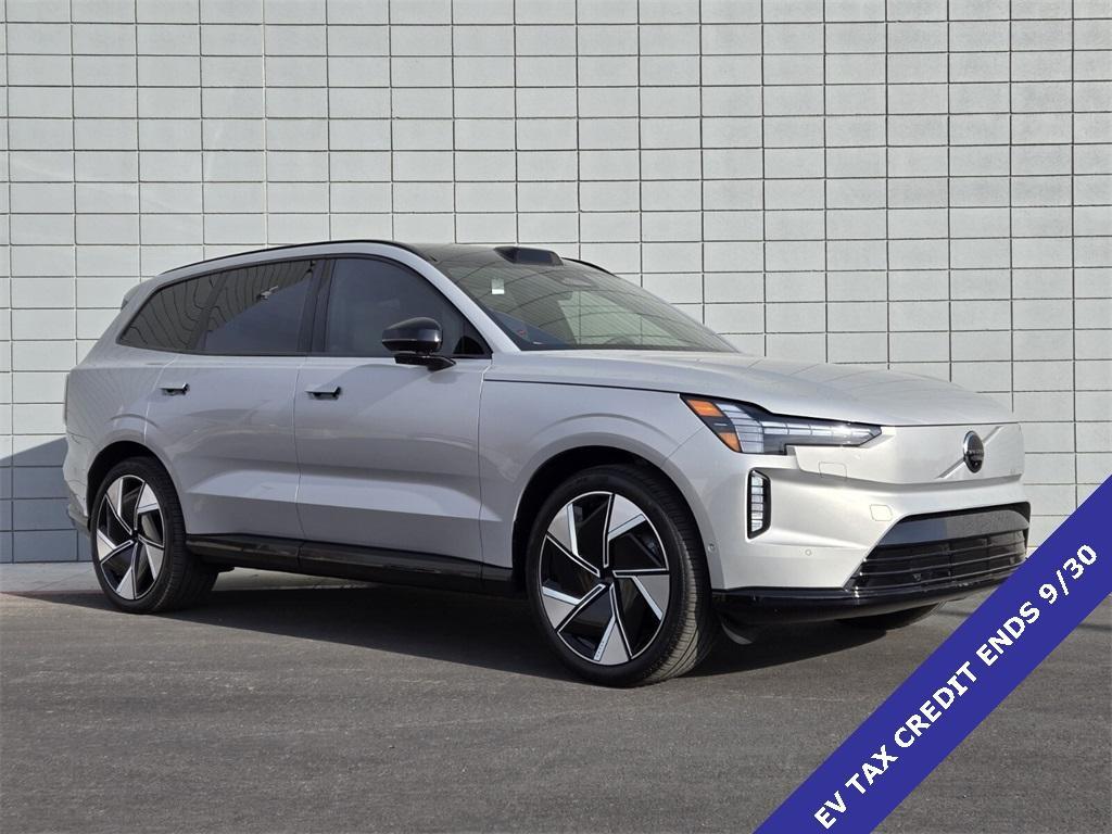 new 2025 Volvo EX90 car, priced at $84,069