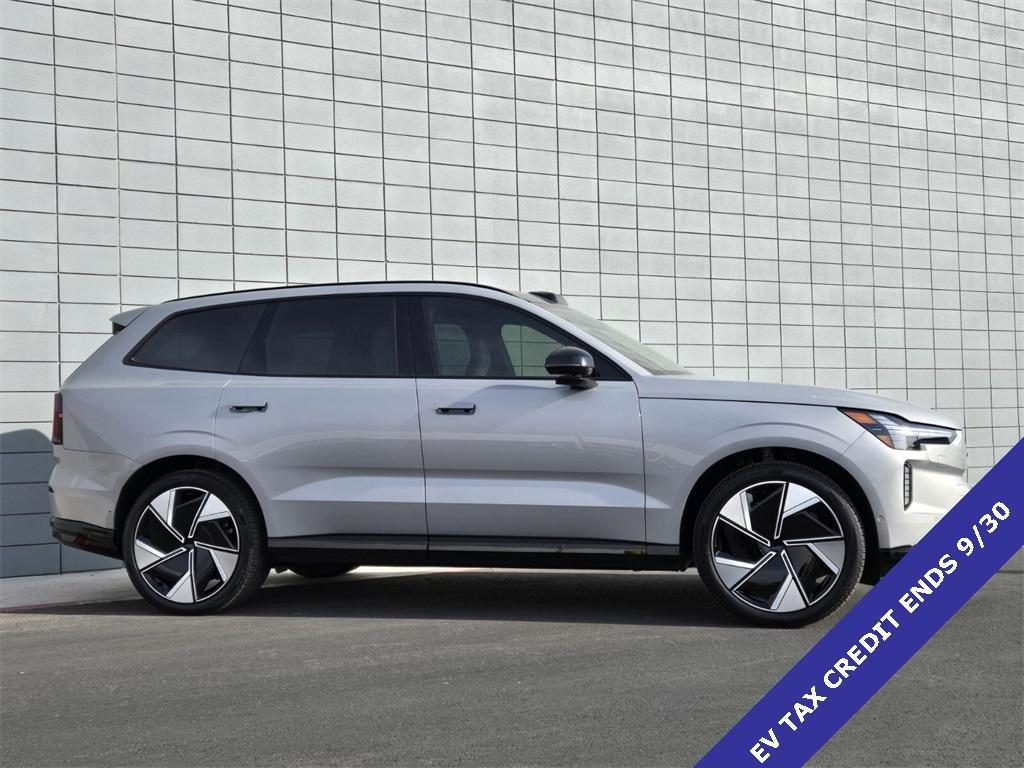 new 2025 Volvo EX90 car, priced at $84,069