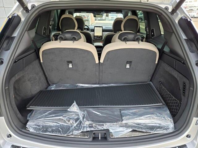 new 2025 Volvo EX90 car, priced at $96,420