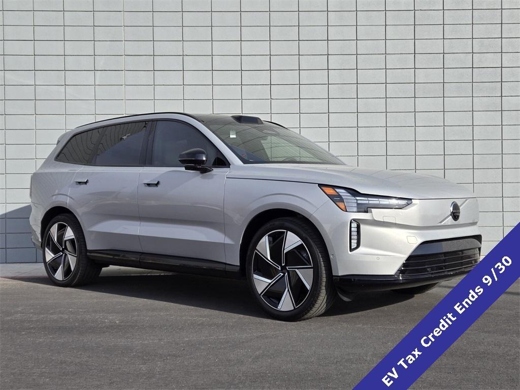 new 2025 Volvo EX90 car, priced at $86,140