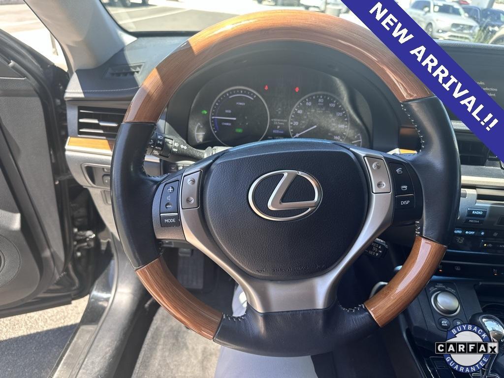 used 2014 Lexus ES 300h car, priced at $13,684