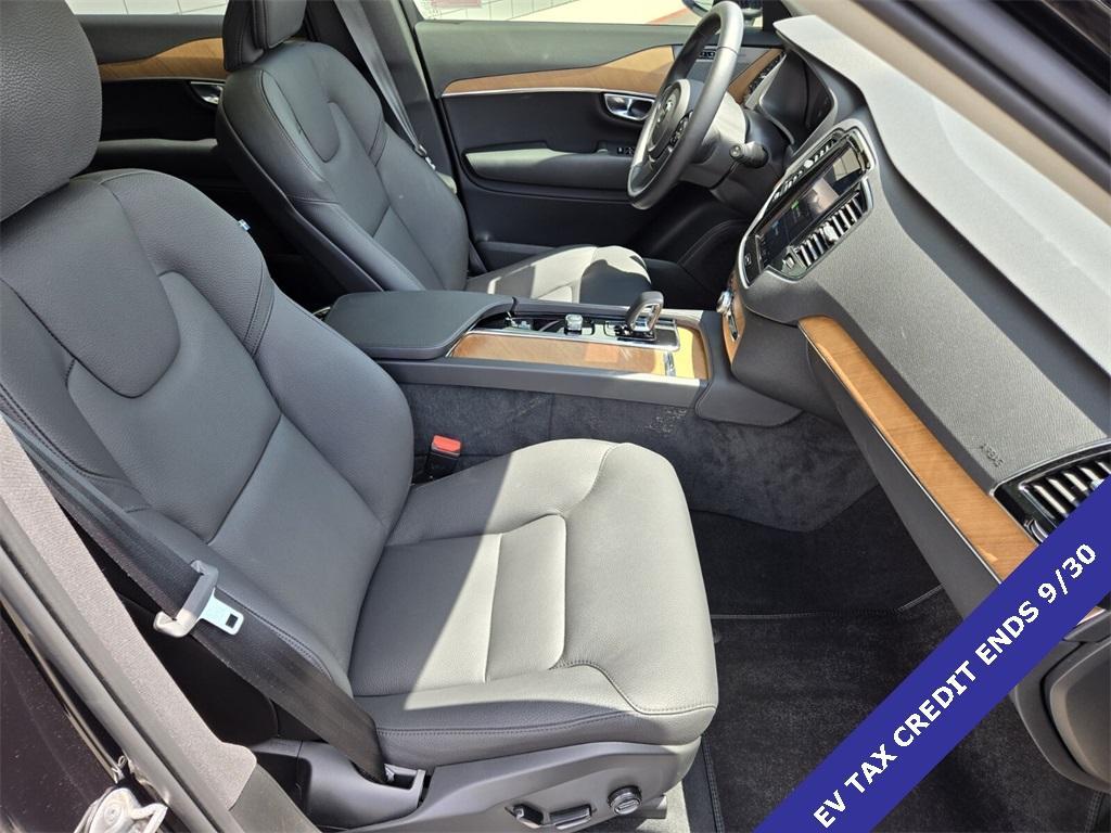 new 2025 Volvo XC90 Plug-In Hybrid car, priced at $75,308