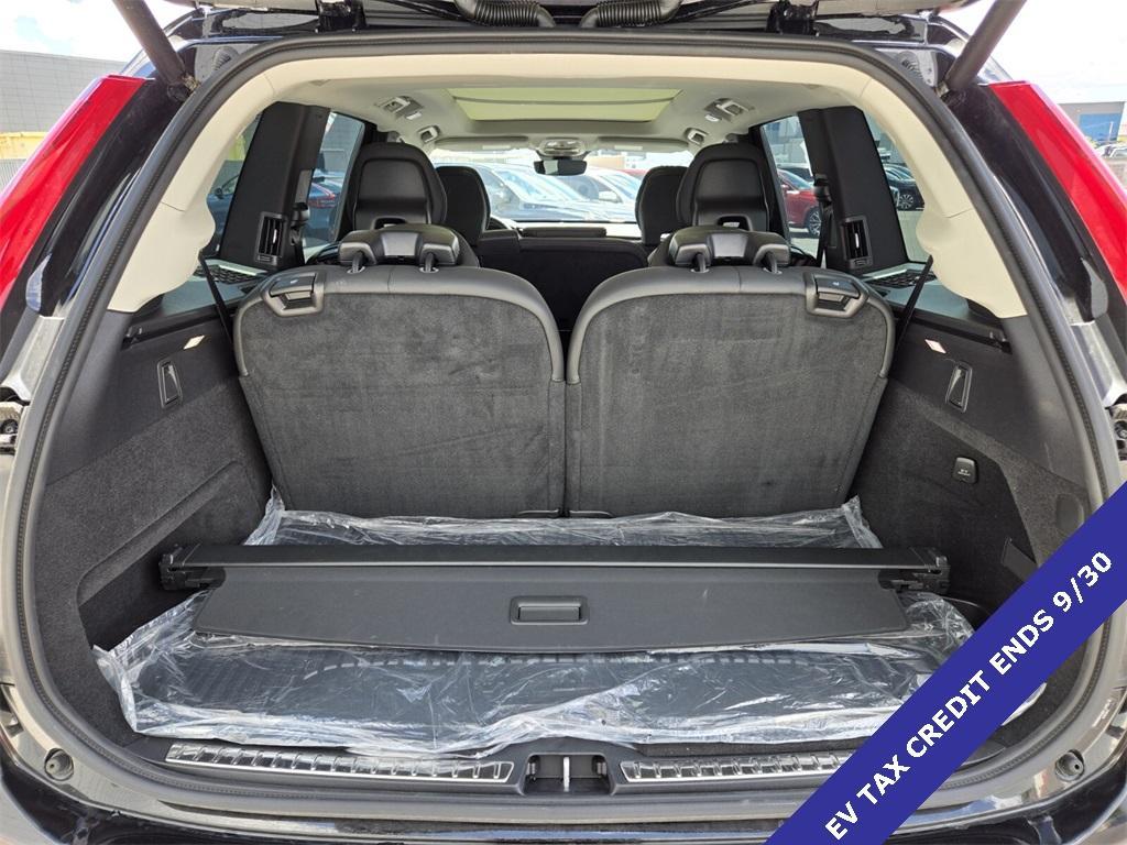 new 2025 Volvo XC90 Plug-In Hybrid car, priced at $75,308