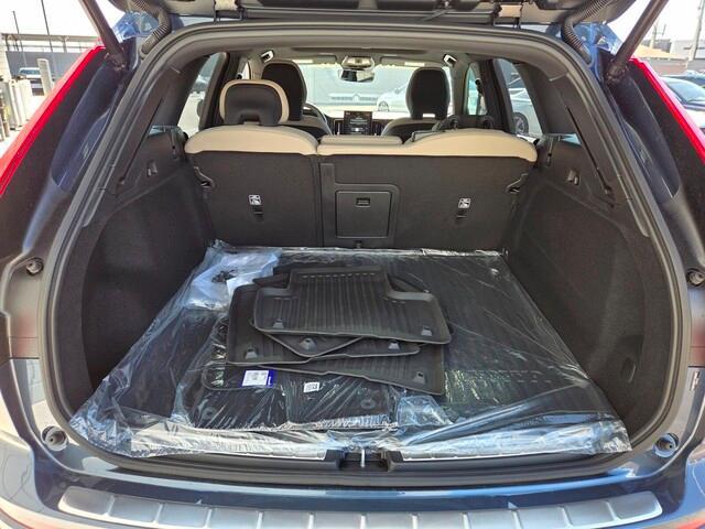 new 2026 Volvo XC60 car, priced at $54,985