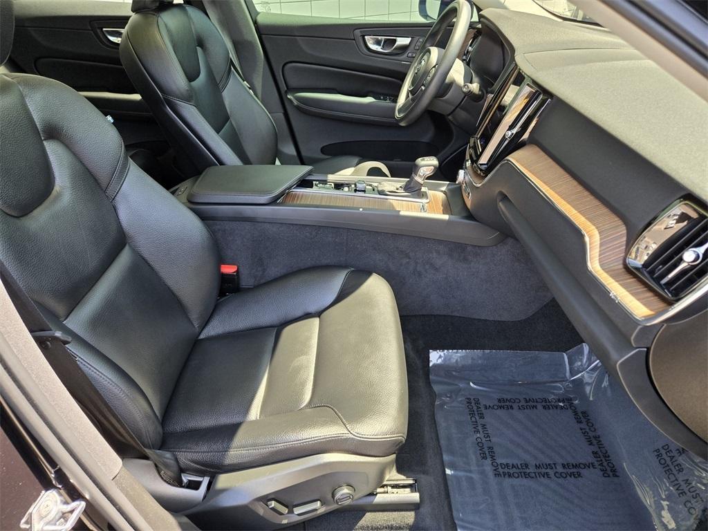 used 2021 Volvo XC60 car, priced at $30,948