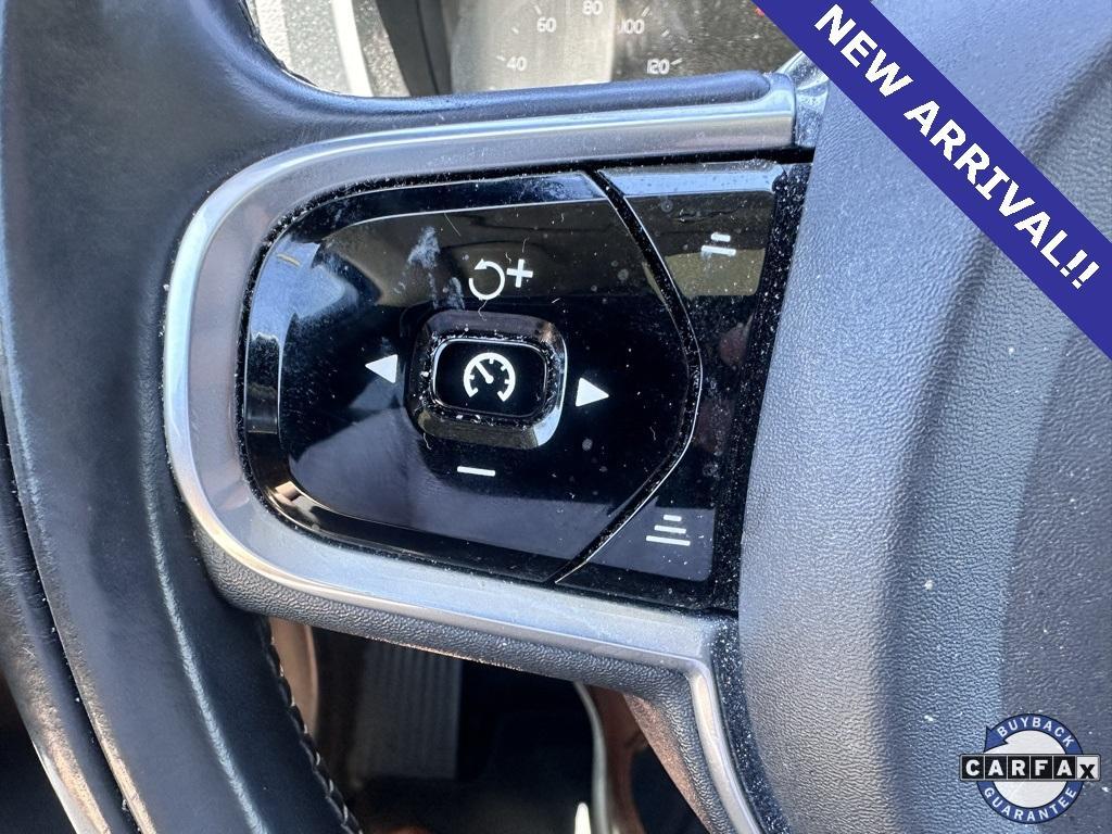 used 2018 Volvo XC60 Recharge Plug-In Hybrid car, priced at $24,746