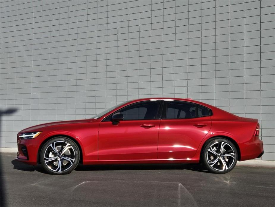 new 2024 Volvo S60 car, priced at $46,930