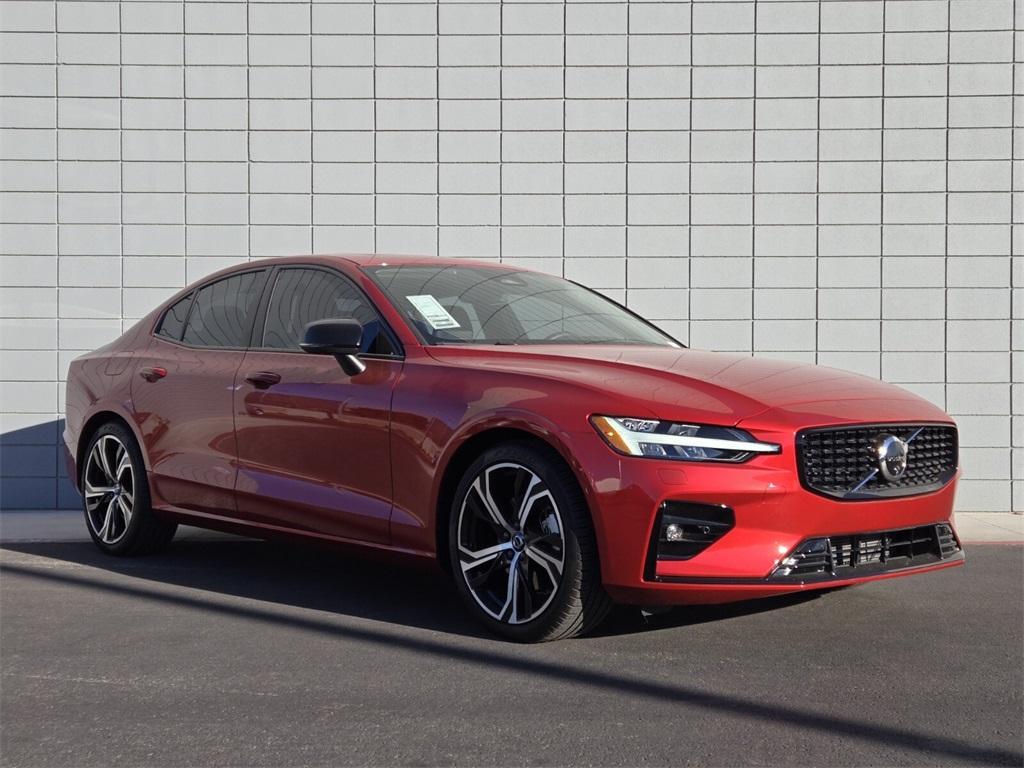 new 2024 Volvo S60 car, priced at $46,930