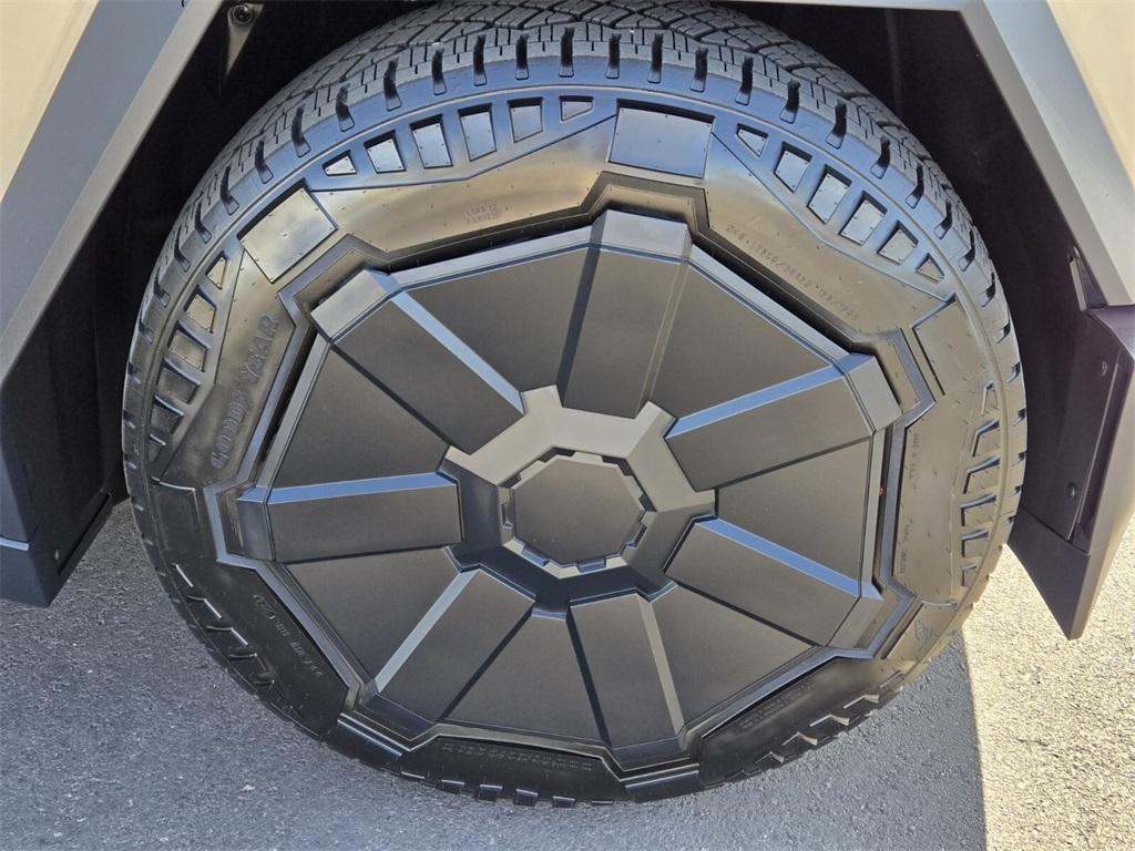 used 2024 Tesla Cybertruck car, priced at $91,484