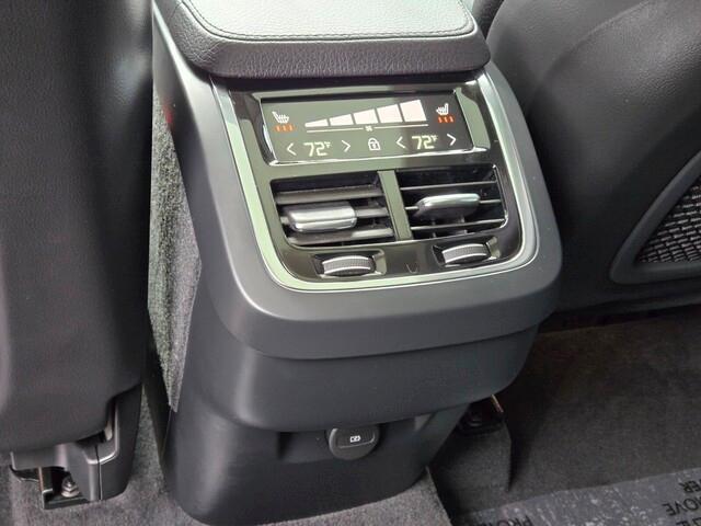 used 2022 Volvo XC90 car, priced at $36,684
