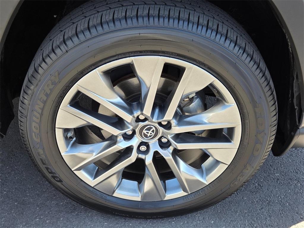 used 2019 Toyota RAV4 car, priced at $27,238