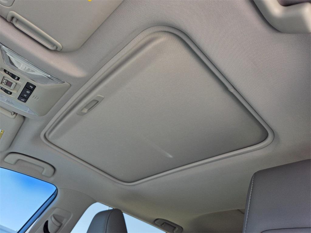 used 2019 Toyota RAV4 car, priced at $27,238