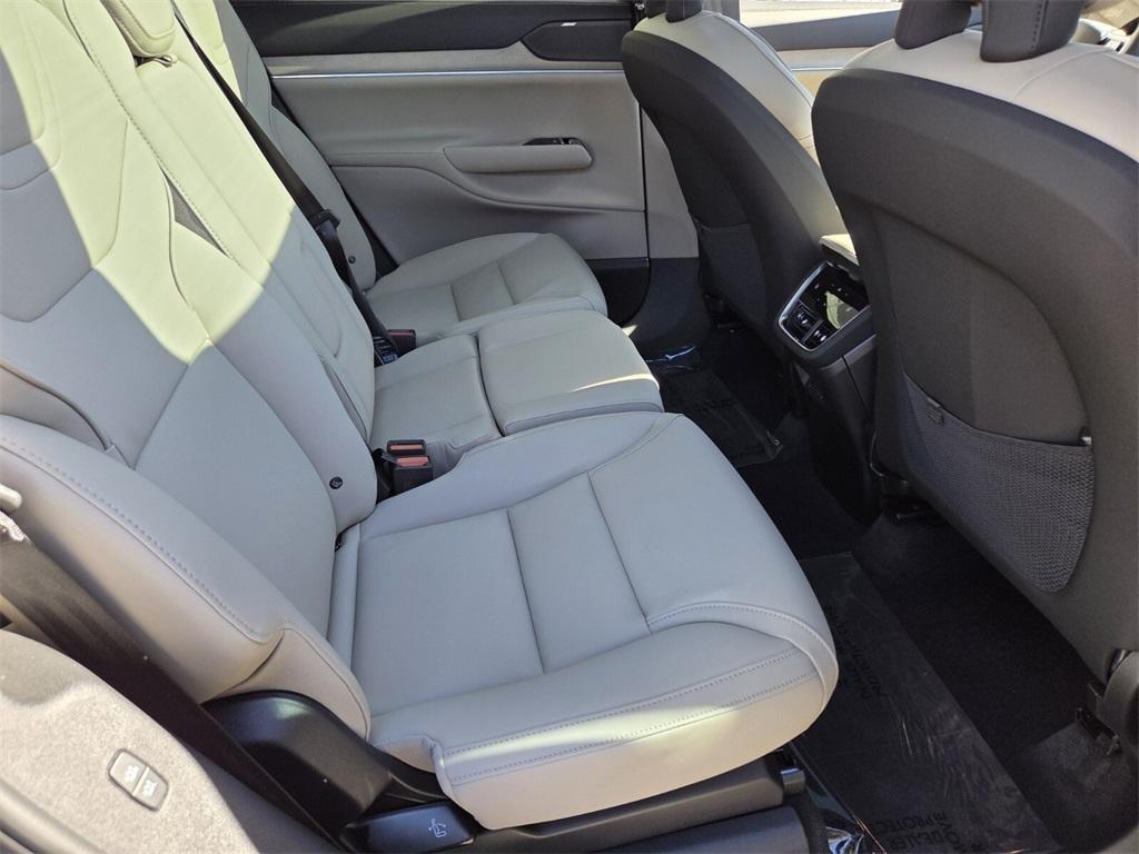new 2025 Volvo EX90 car, priced at $76,910