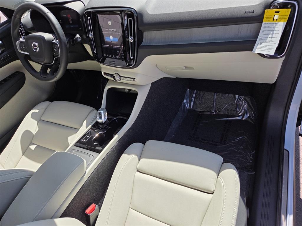 new 2026 Volvo XC40 car, priced at $48,150