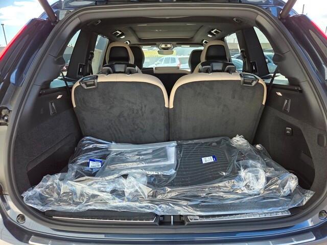 new 2026 Volvo XC90 Plug-In Hybrid car, priced at $82,625