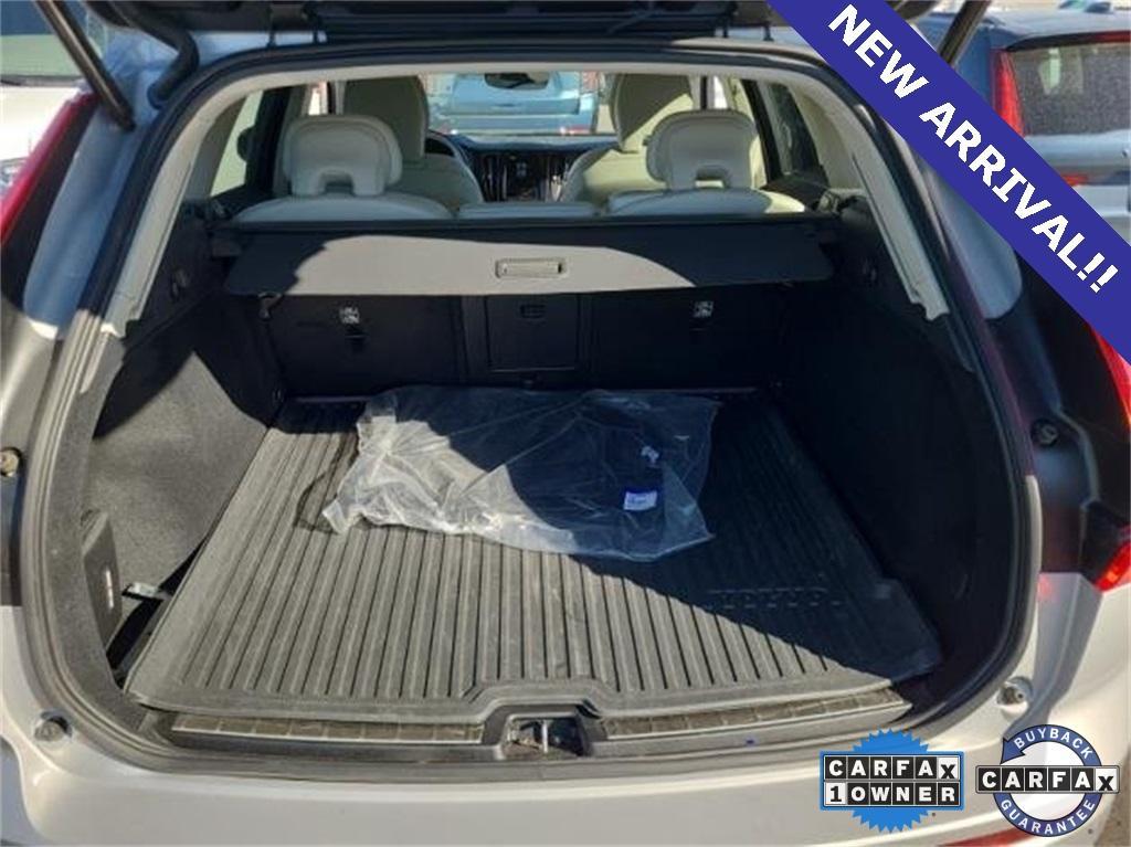 used 2023 Volvo XC60 car, priced at $32,975