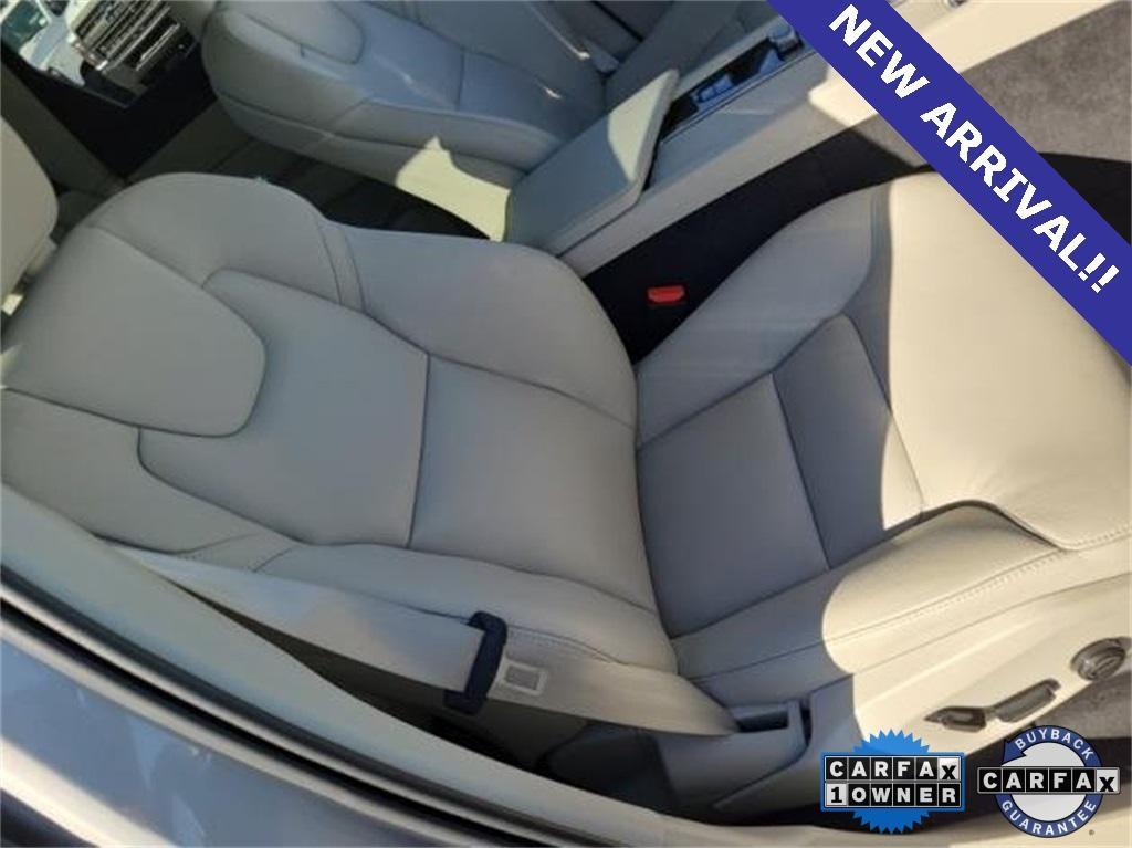 used 2023 Volvo XC60 car, priced at $32,975