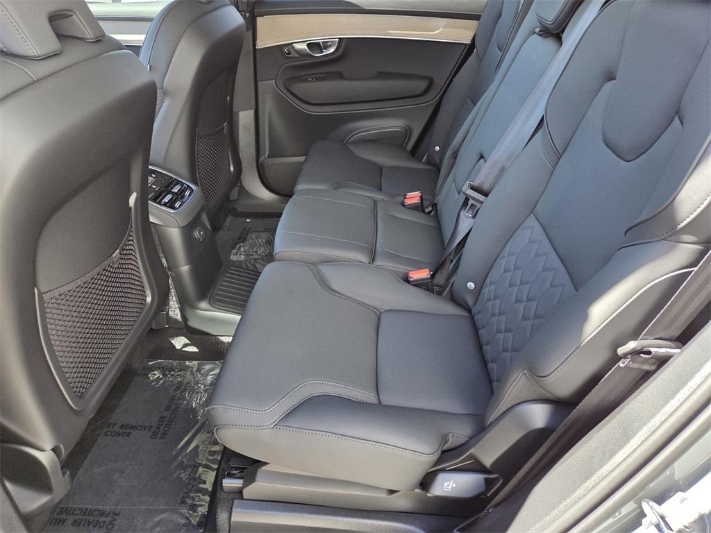 new 2026 Volvo XC90 Plug-In Hybrid car, priced at $78,875