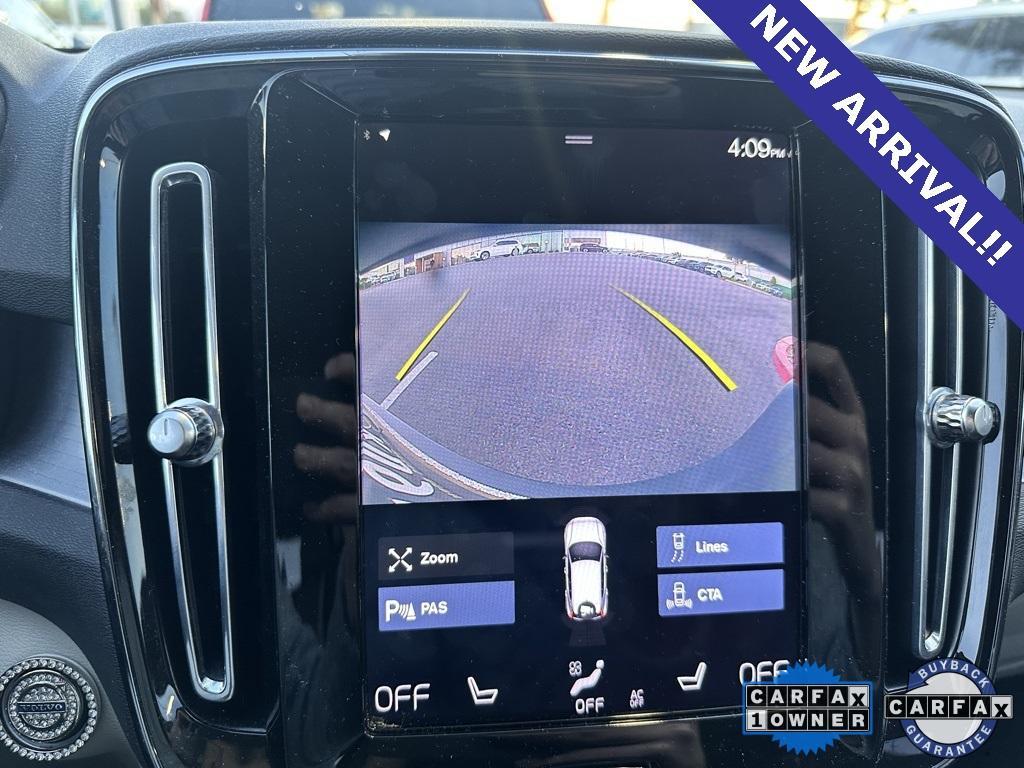 used 2021 Volvo XC40 car, priced at $24,578