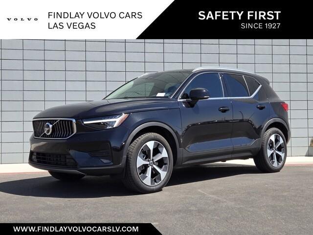 new 2025 Volvo XC40 car, priced at $46,015