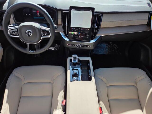 new 2026 Volvo XC90 Plug-In Hybrid car, priced at $77,645