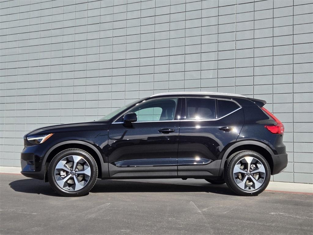 new 2025 Volvo XC40 car, priced at $48,335