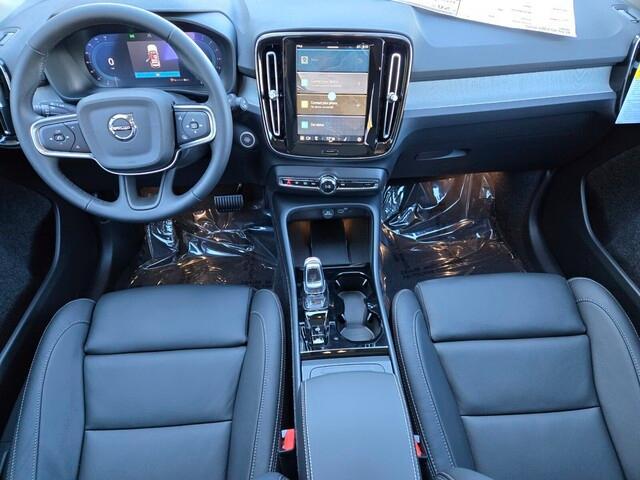 new 2025 Volvo XC40 car, priced at $47,335