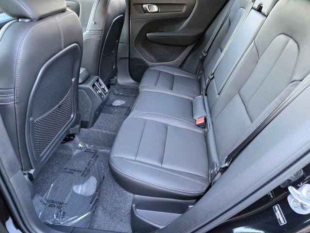 new 2025 Volvo XC40 car, priced at $47,335