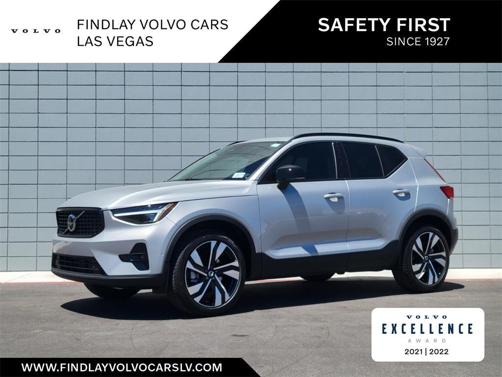 new 2024 Volvo XC40 car, priced at $44,670