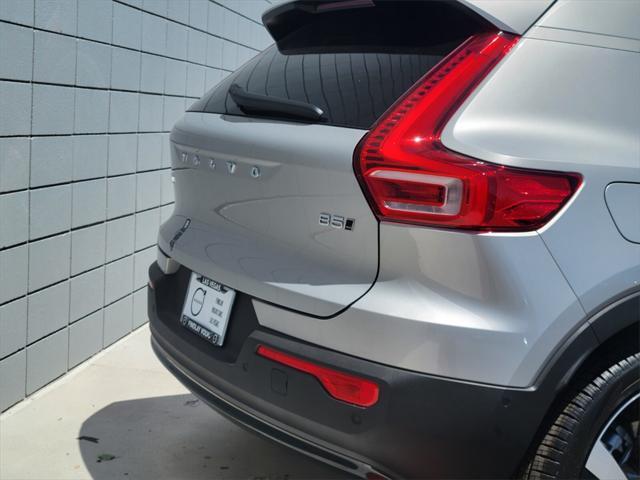 new 2024 Volvo XC40 car, priced at $50,570