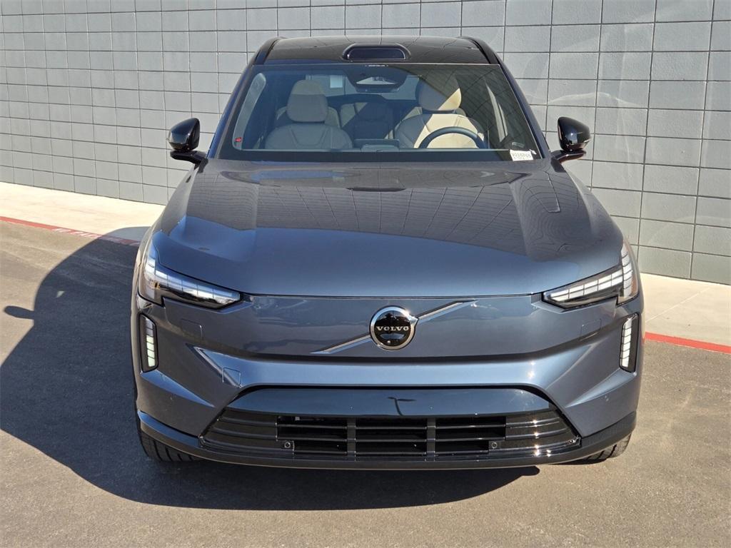 new 2025 Volvo EX90 car, priced at $83,205