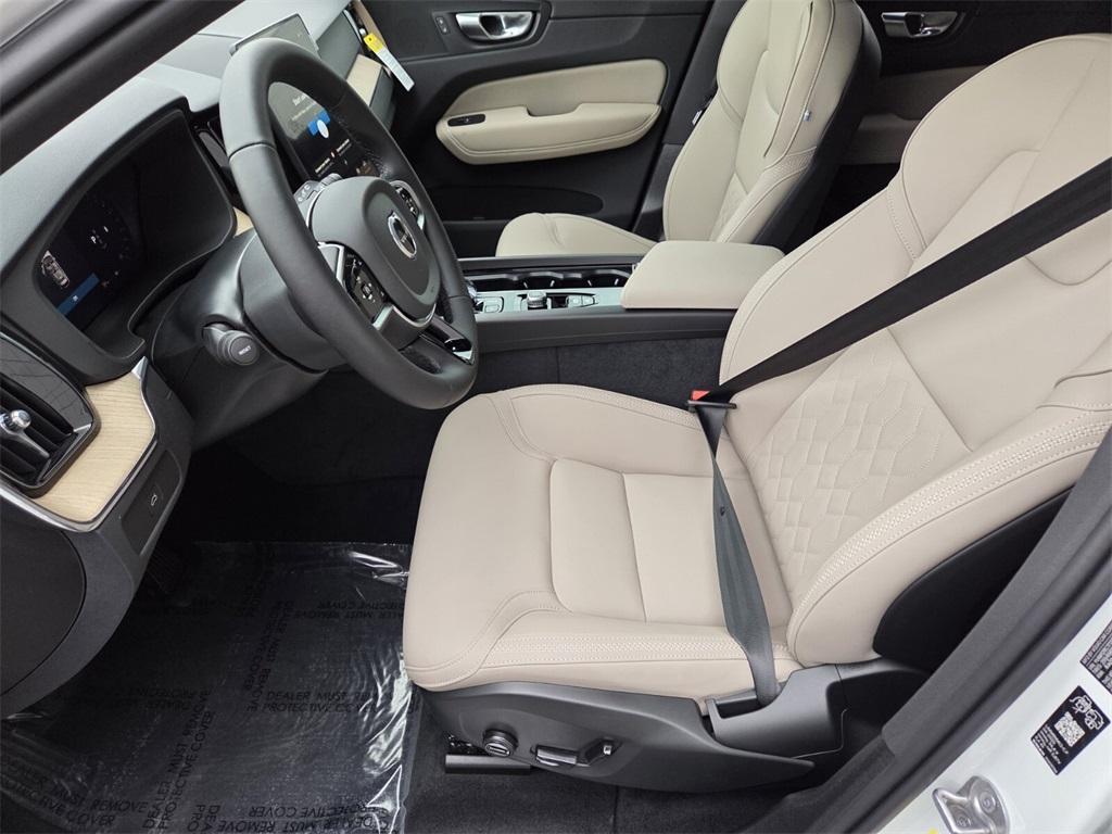 new 2026 Volvo XC60 car, priced at $54,985
