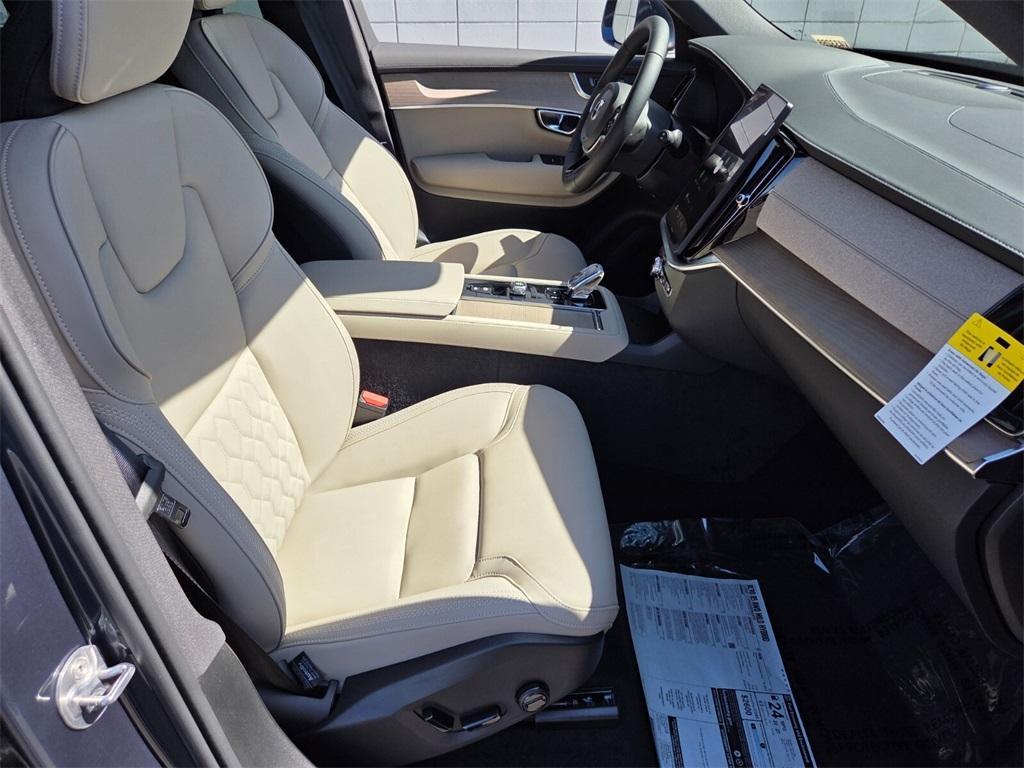 new 2026 Volvo XC90 car, priced at $60,050