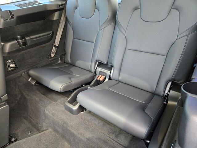 new 2025 Volvo XC90 car, priced at $68,565