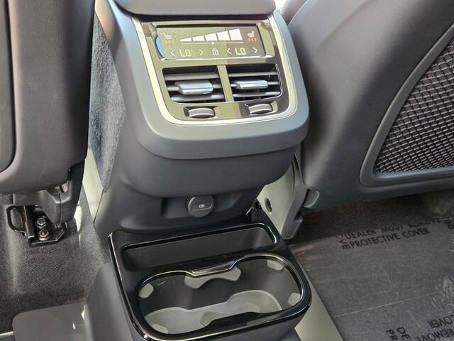 new 2025 Volvo XC90 car, priced at $68,565