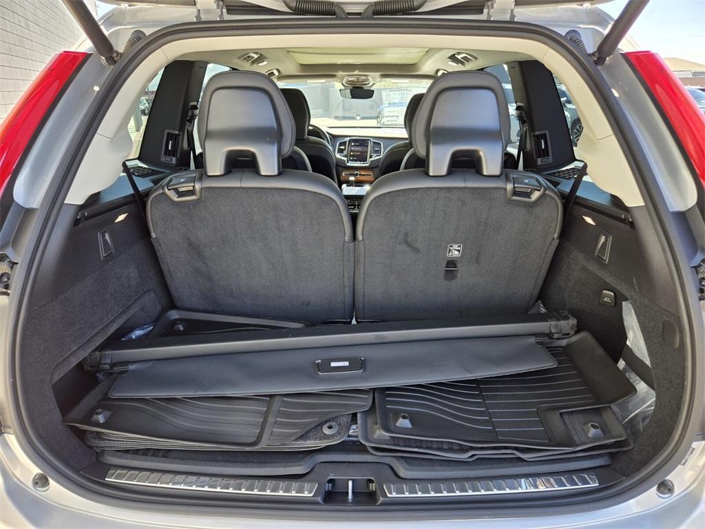 new 2025 Volvo XC90 car, priced at $63,451
