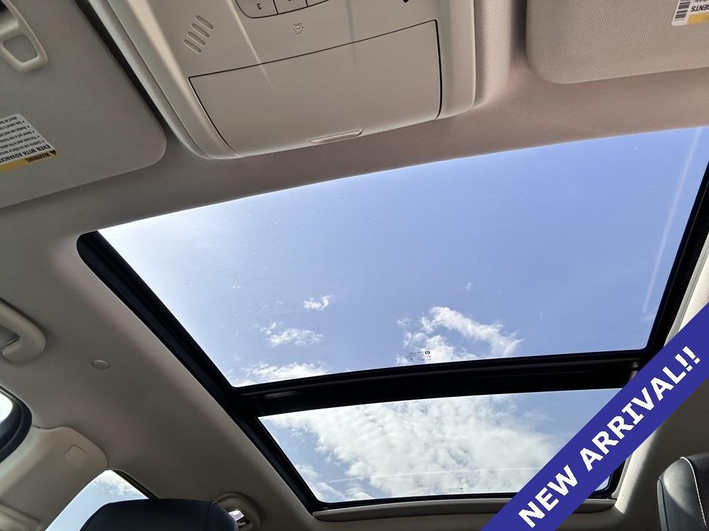 used 2019 Cadillac XT5 car, priced at $19,984