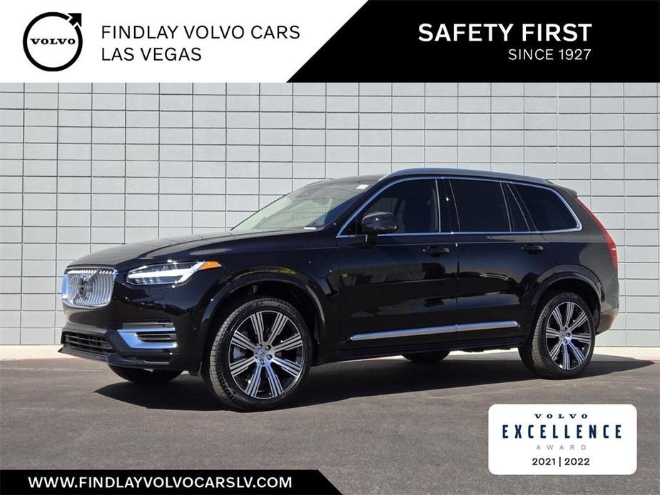 new 2025 Volvo XC90 Plug-In Hybrid car