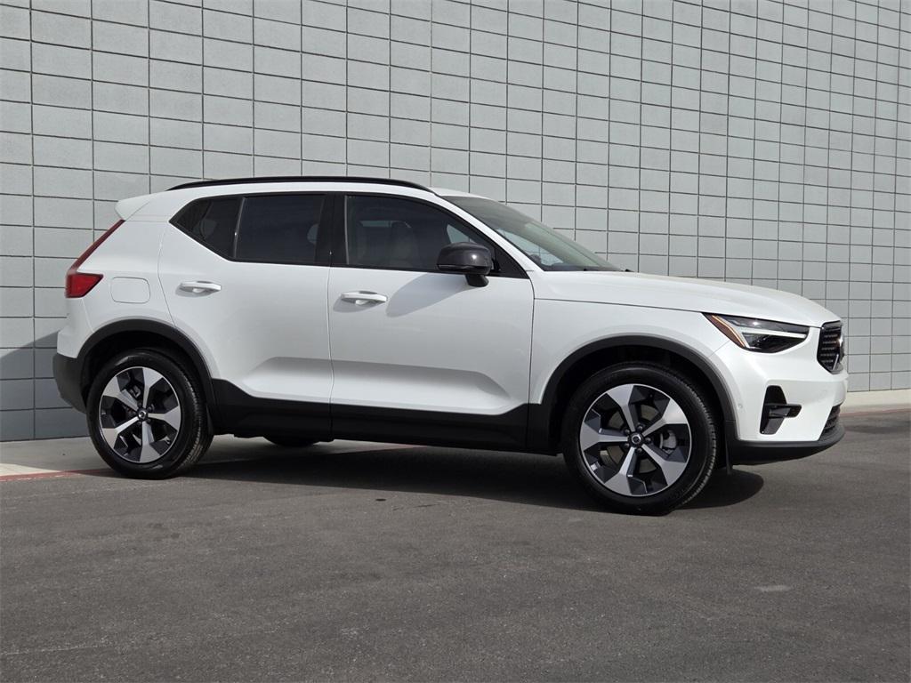 new 2026 Volvo XC40 car, priced at $48,150